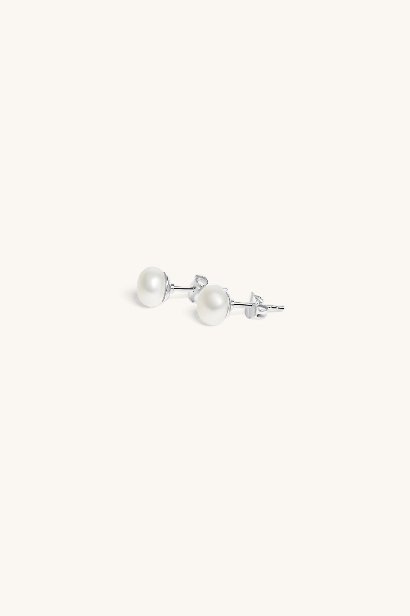 PEARL STUD EARRINGS