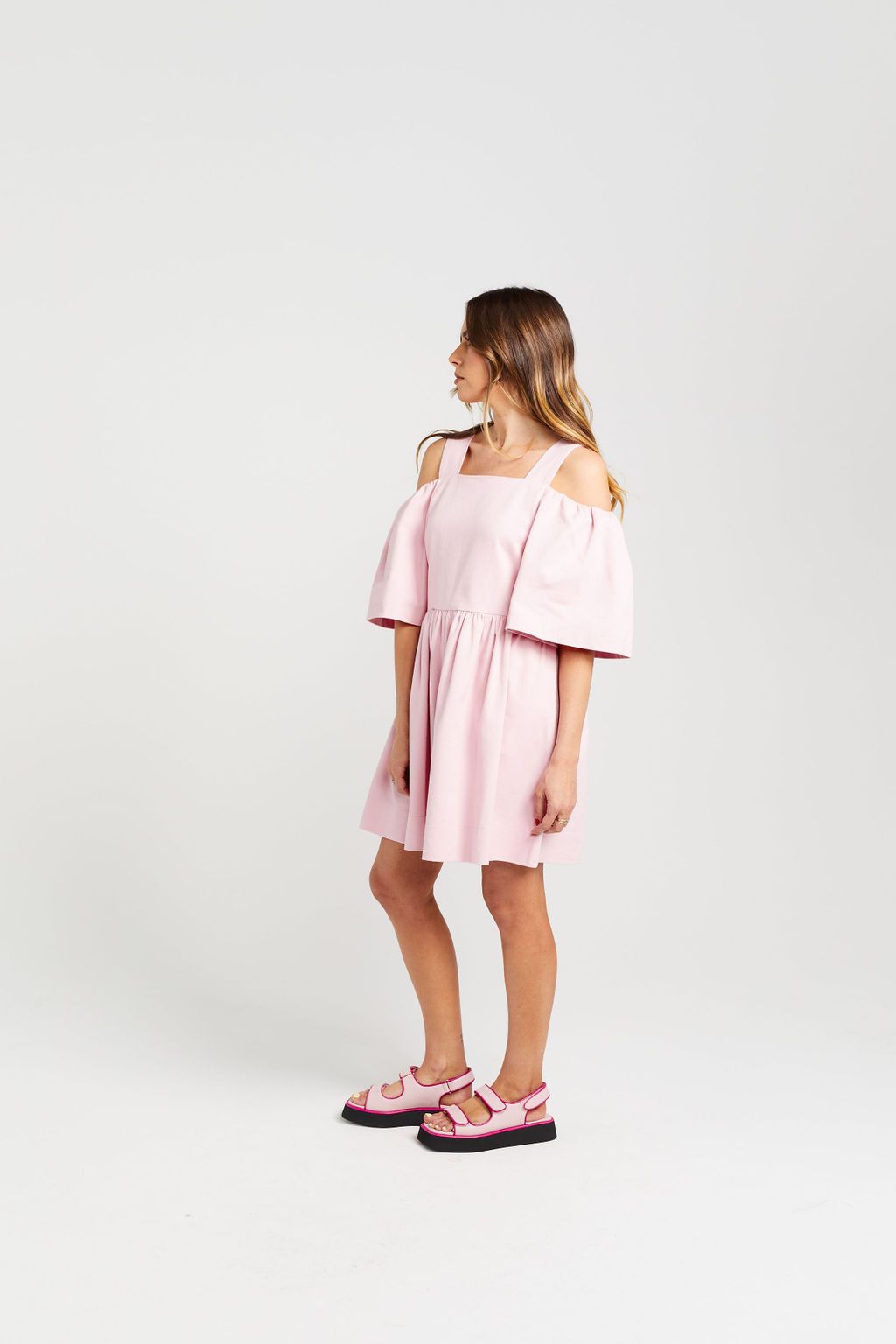 CUT OFF DRESS CANDY FLOSS