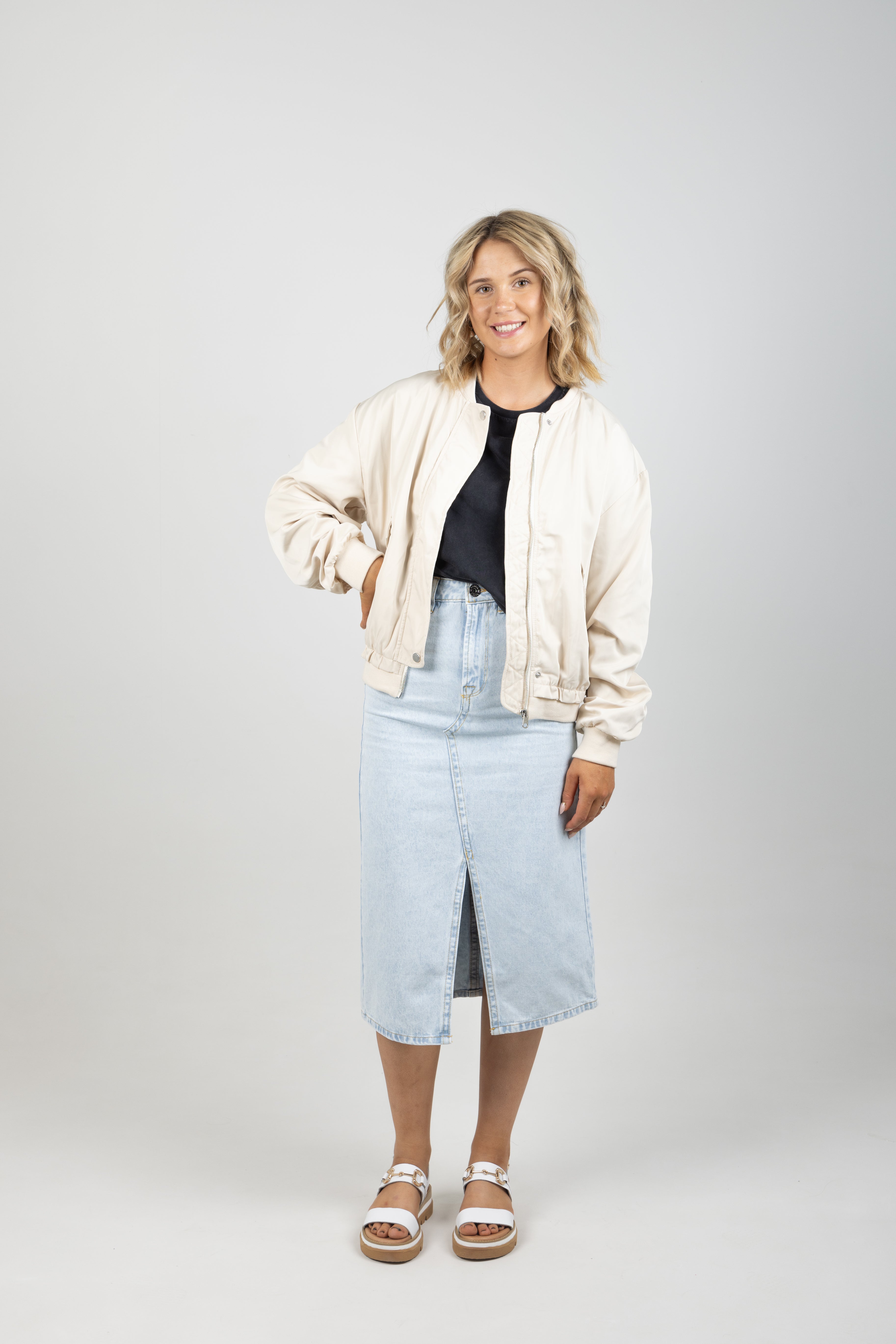 OVERSIZED BOMBER CREAM