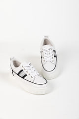 INTRIGUE SNEAKER WHITE / BLACK