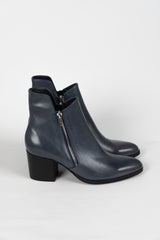 ZERENA BOOT NAVY LEATHER