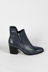 ZERENA BOOT NAVY LEATHER