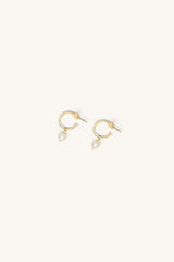 BABY PEARL HOOP EARRINGS 18KT GOLD