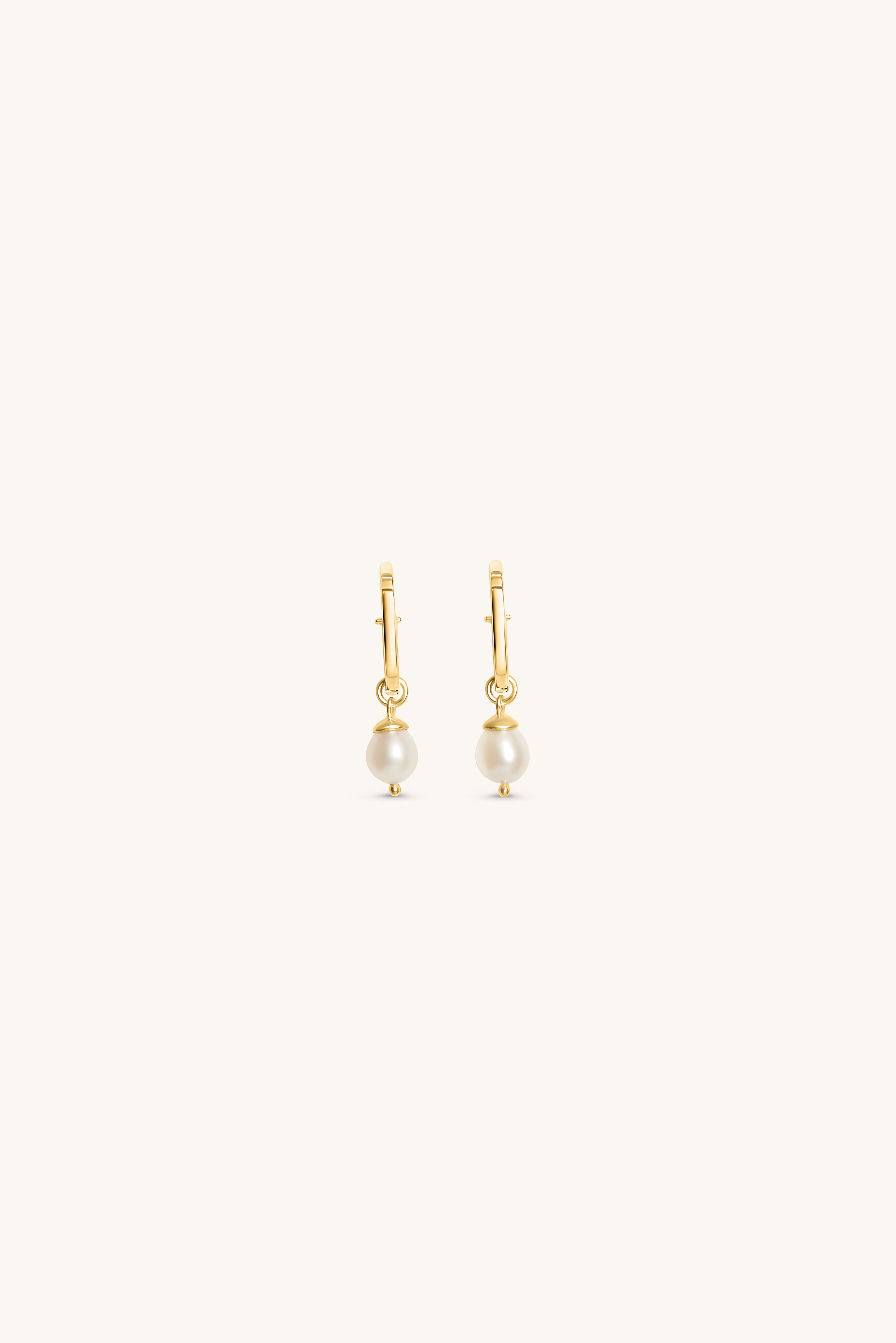 BABY PEARL HOOP EARRINGS 18KT GOLD