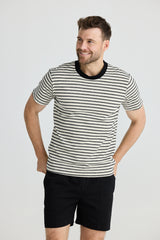 CAMBRIDGE TEE BLACK STRIPE