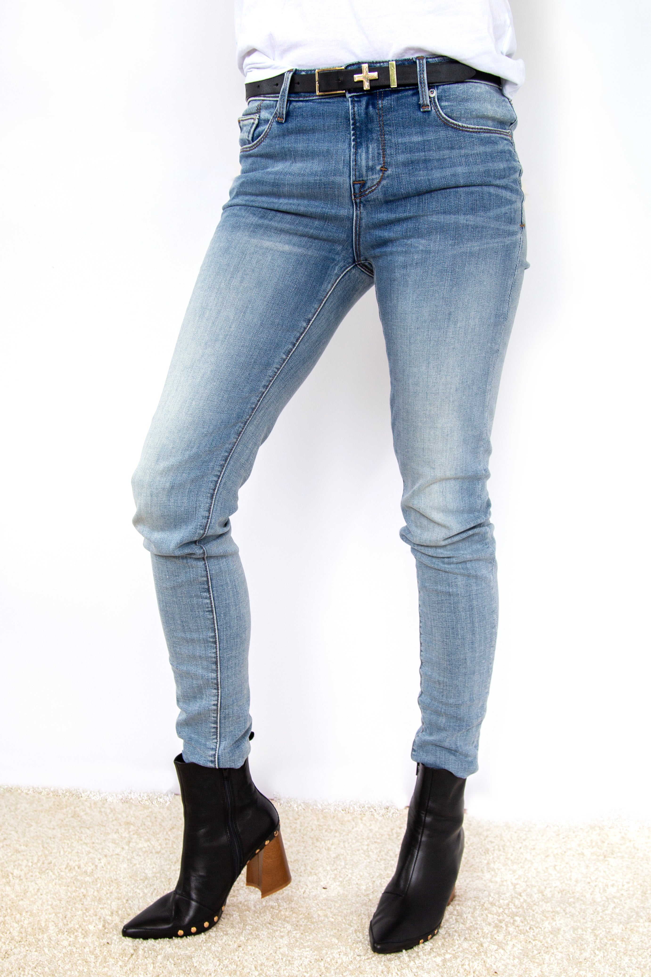 GYPSY HIGH RISE JEAN LIGHT SAND