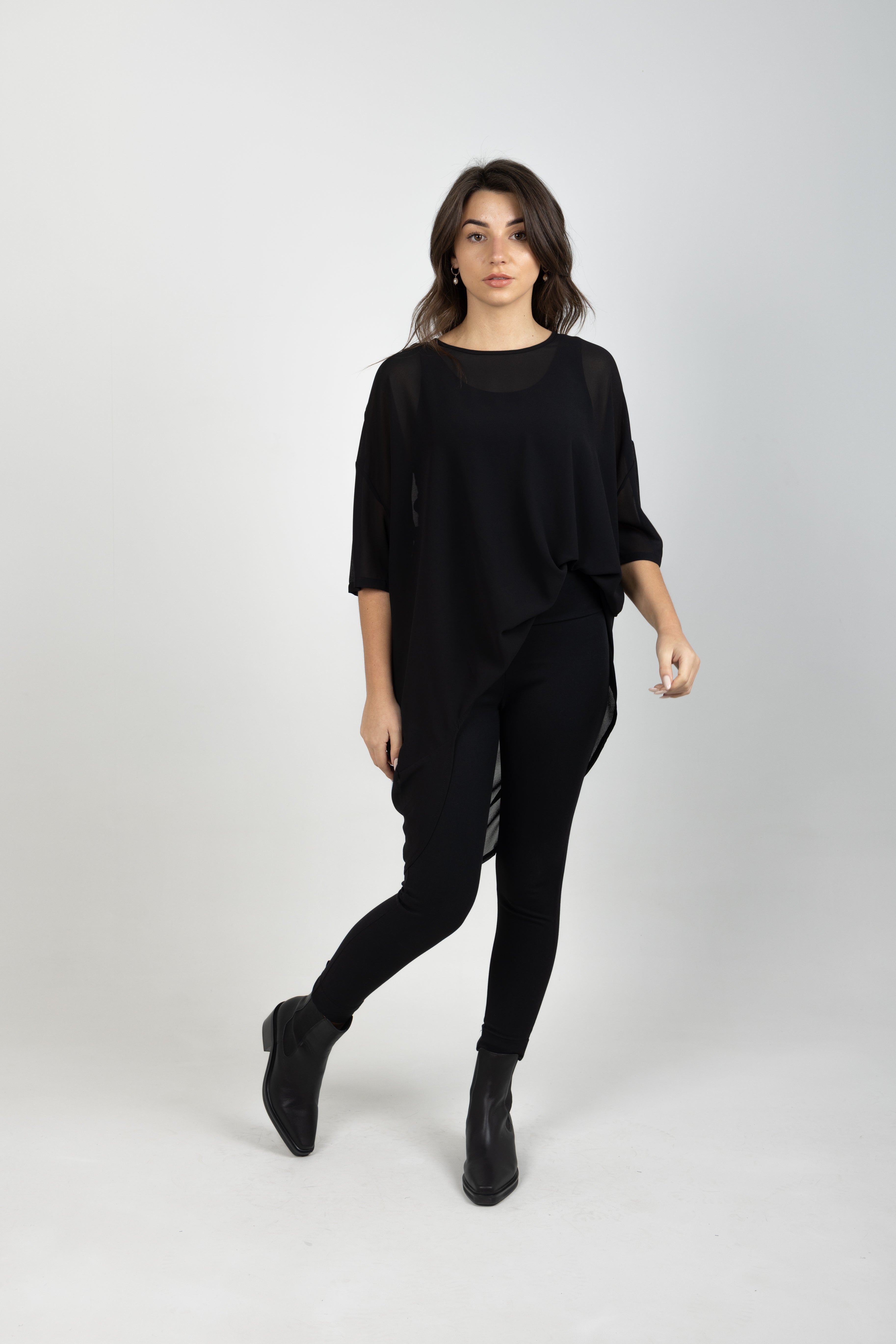 TAYLOR TOP BLACK