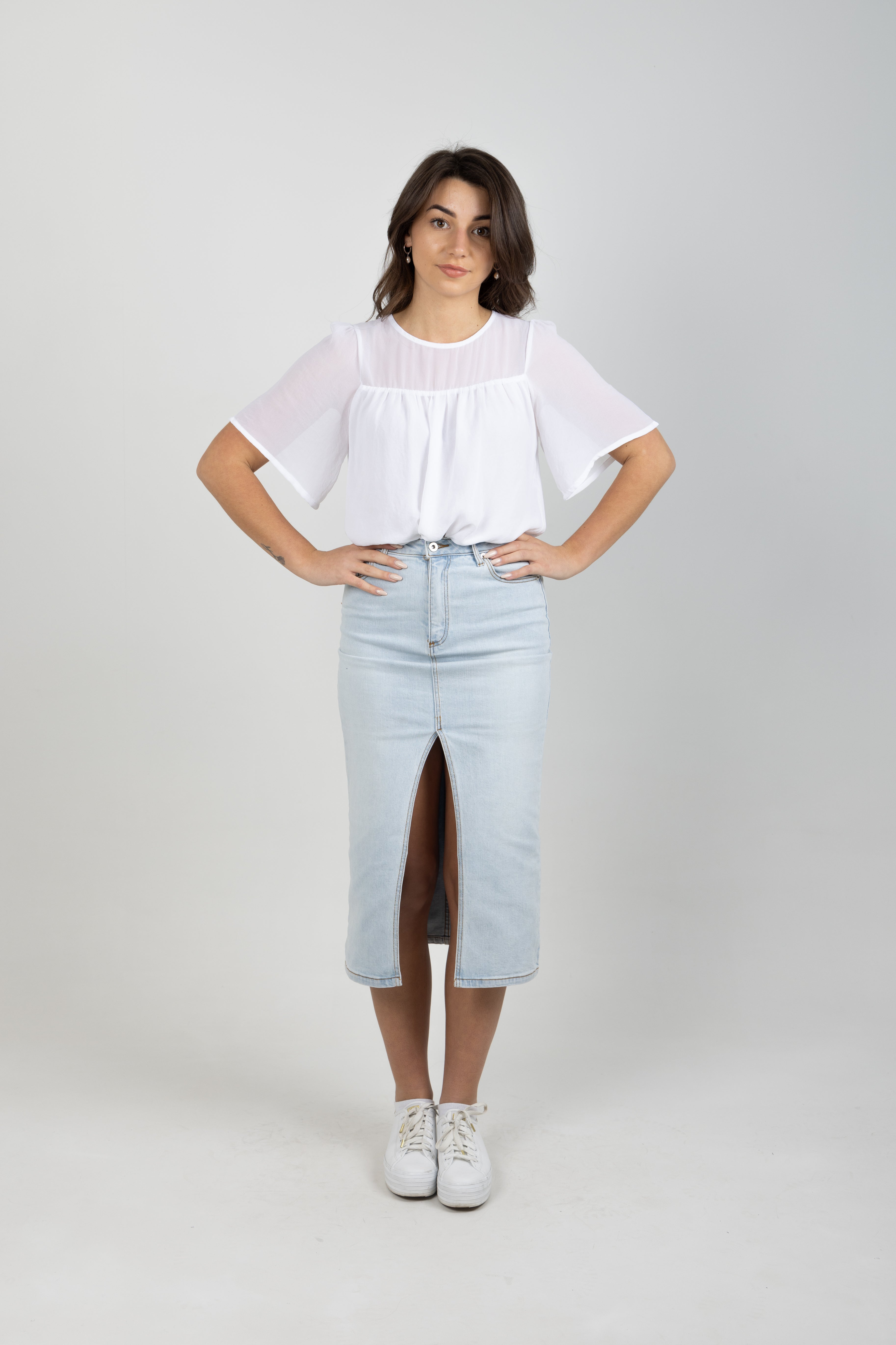 VERONICA DENIM SKIRT BORROWED BLUE