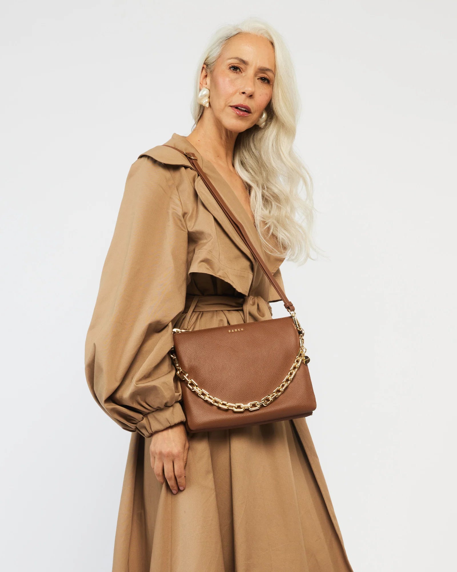 MATILDA CROSSBODY BAG TAN + CHUNKY CHAIN