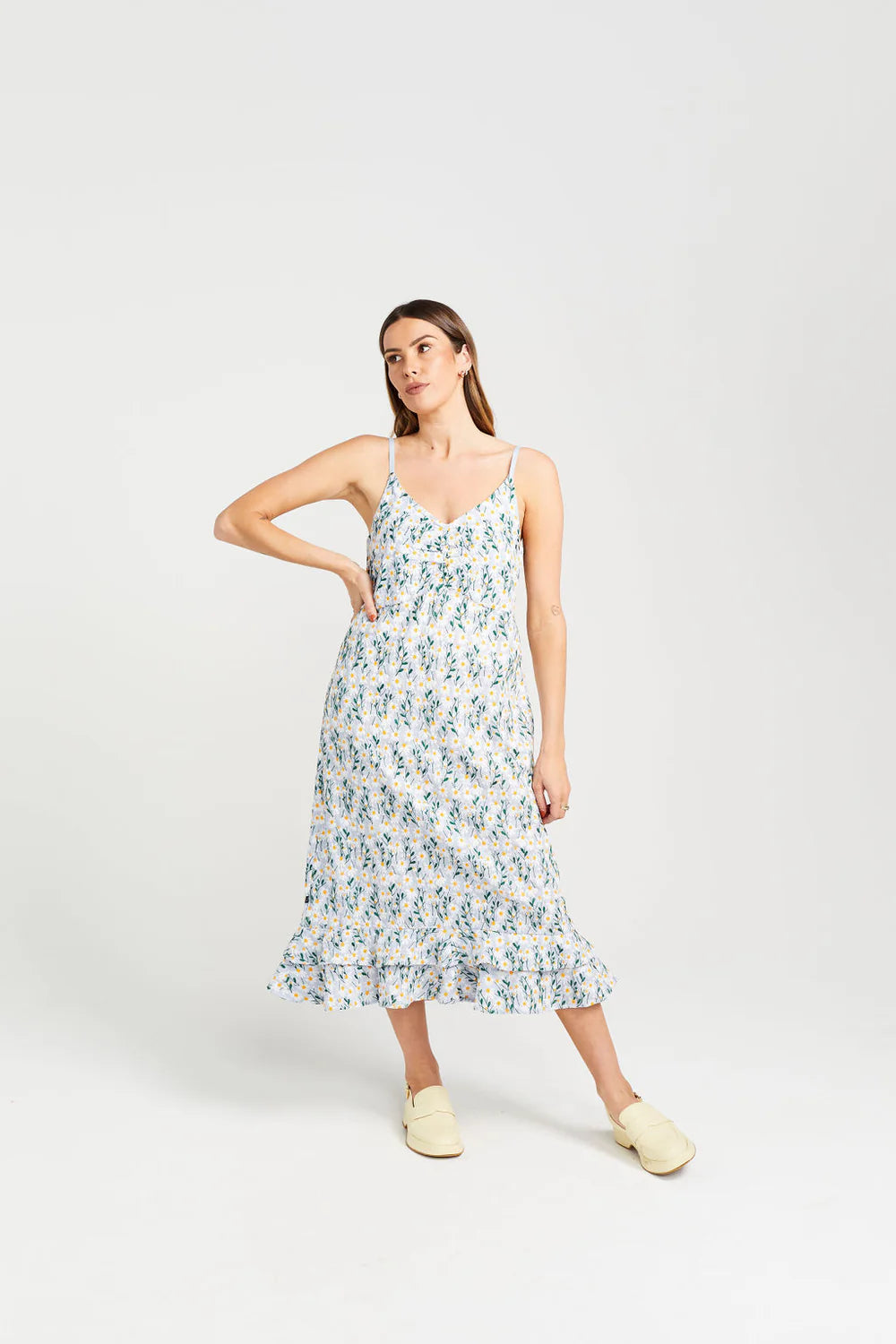 IZZY DRESS DAISY CHAIN