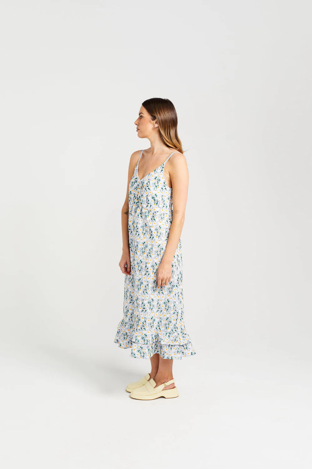 IZZY DRESS DAISY CHAIN